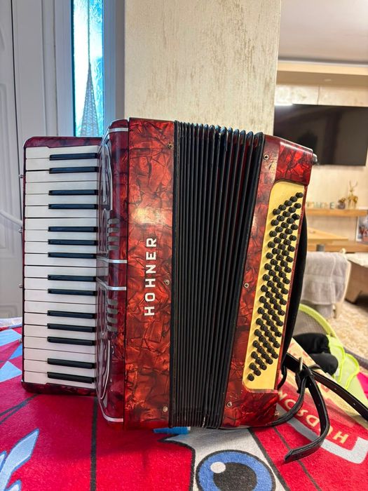 Acordeon Hohner 80 basi
