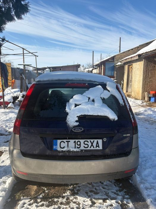 Vând Ford fiesta an 2003 1.4 tdci