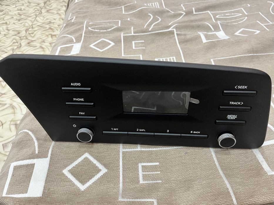 Продам штатный магнитафон