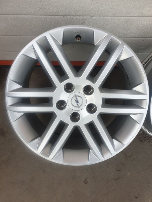 Оригинални джанти за ОПЕЛ OPEL SAAB FIAT LANCIA R17 5x110 ET41 7J