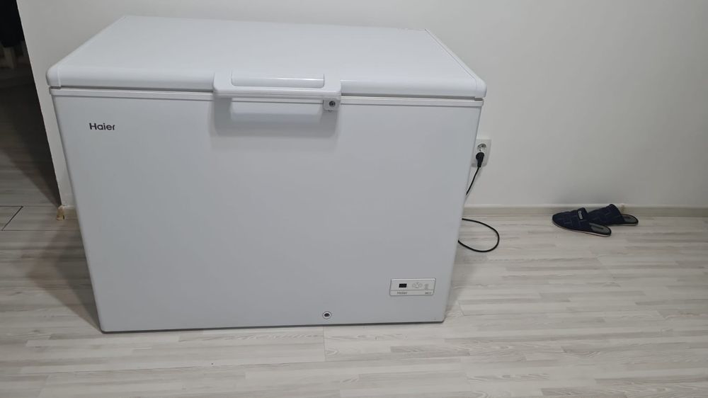 Морозилку продаю объём 300 литров