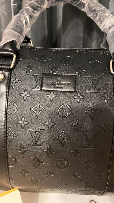 Louis vuittion  duffle bag