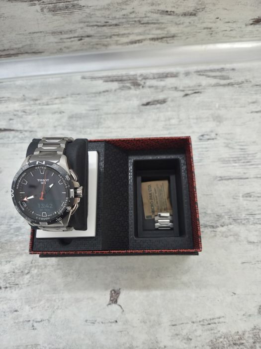 Tissot T-Touch Connect Solar 47.5 мм