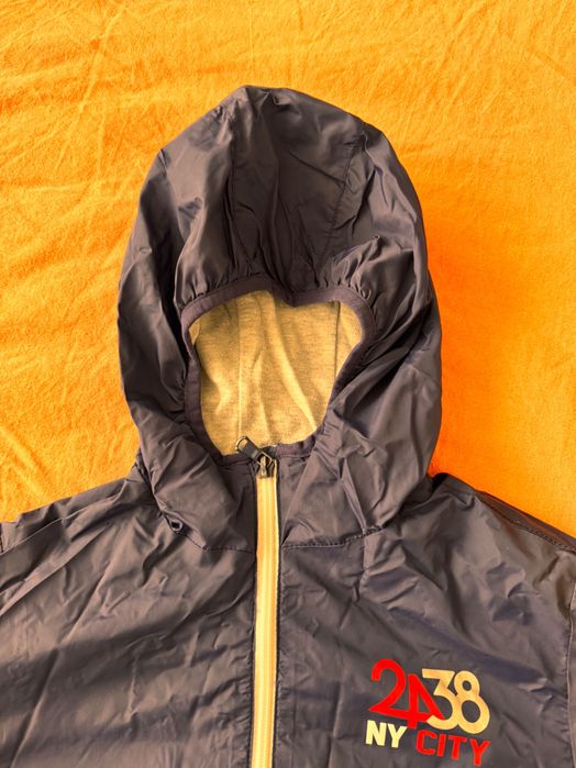 Яке Trybeyond- Italy, пролет-лято за дете на 8-9 г.