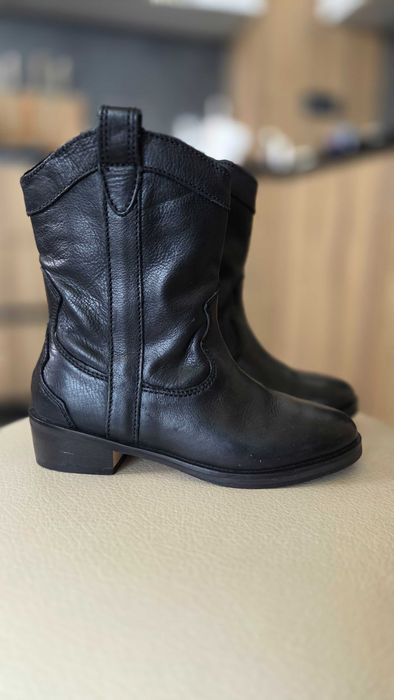 Естествена кожа, ZARA, 32 номер