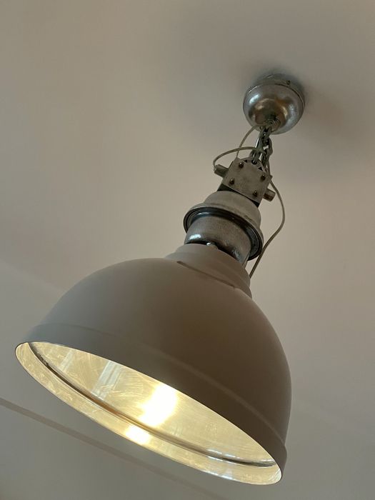 Lustră tip pendul stil urban industrial