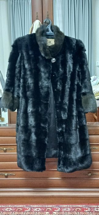 Продам норковую шубу