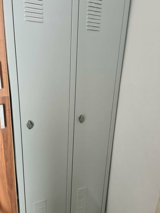 Dulap metalic cu 2 usi