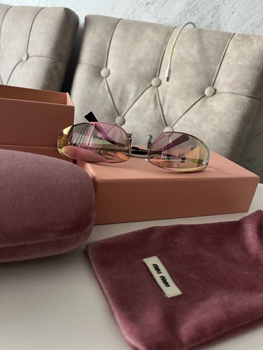 Ochelari de soare Miu Miu