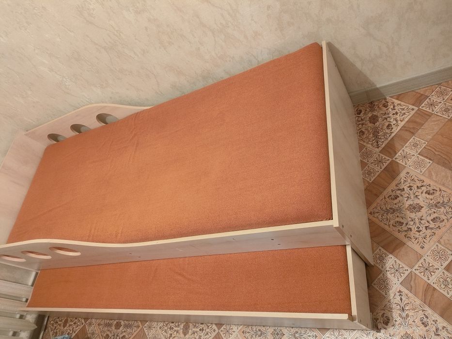 Детский диван выдвижной