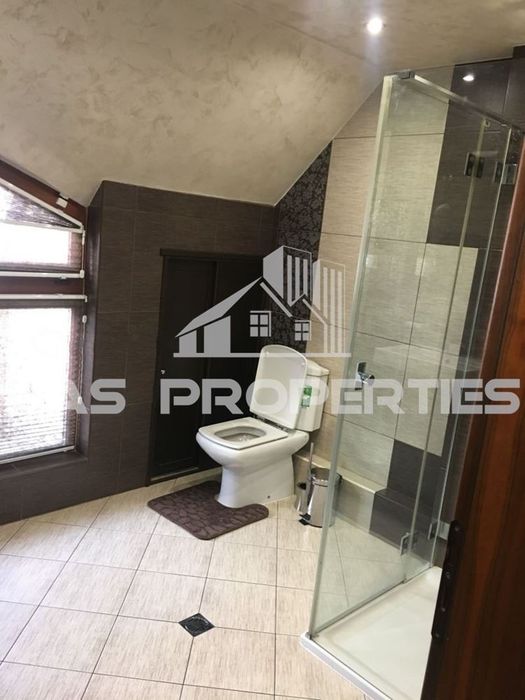 Продава се Тристаен апартамент в София, Зона Б-18 - 125 кв.м за 1506 €/кв.м - Снимка #11