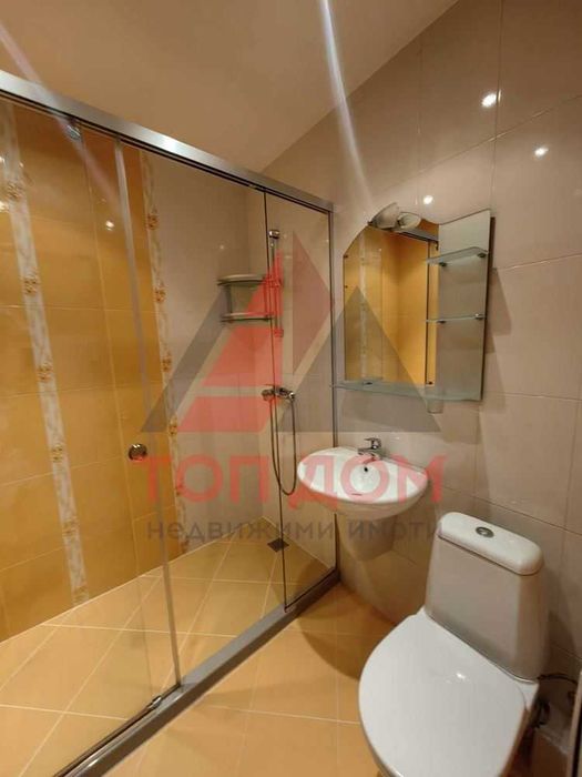 Дава се под наем Двустаен апартамент в Варна, Конфуто - 60 кв.м за 561 € - Снимка #5