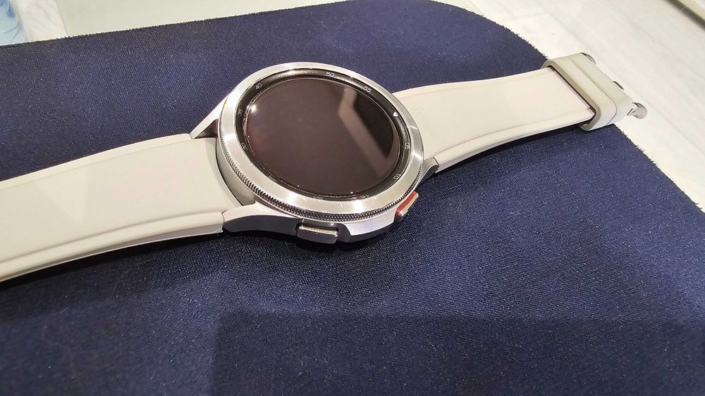 Часовник Samsung Watch 4 classic, 46mm