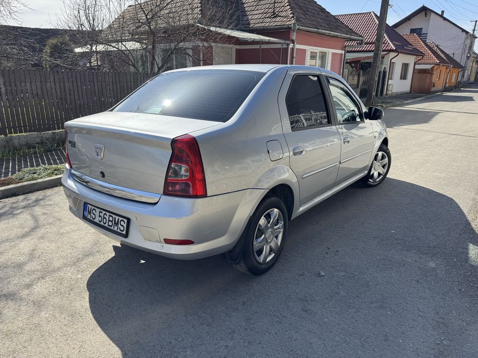 Vand Dacia Logan 1.5dci 2010 euro4 86cp