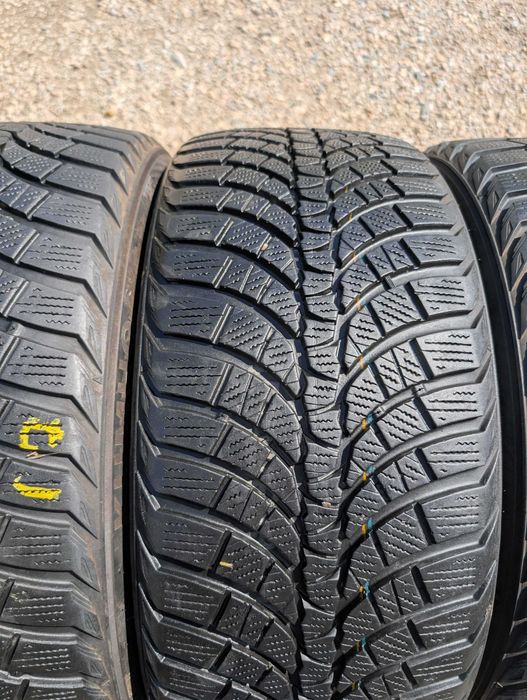 # SET 4 Anvelope Iarna 240/40 R19 + 275/35 R19 KUMHO WinterCraft WP71 - XL | Pret/buc