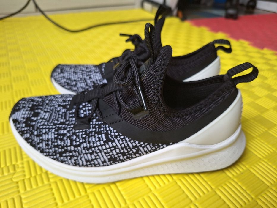 Миратонки New balance