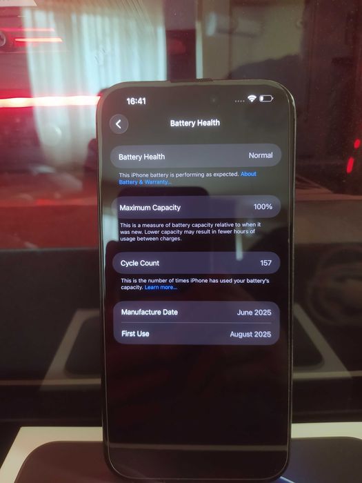 iPhone 16 Pro Max 256GB • Перфектен • Гаранция до 2027 • Пълен комплект