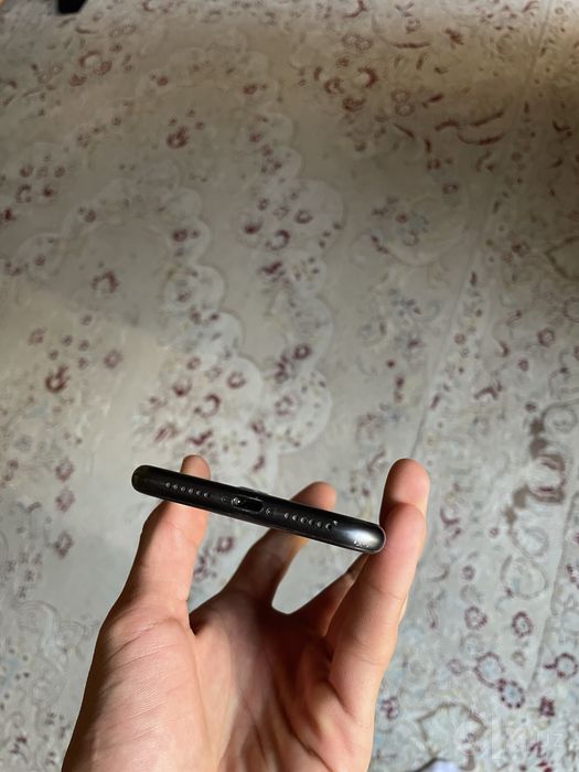 iPhone 11 128Gb Sotiladi!