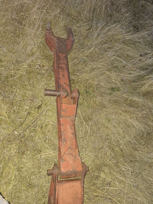 Продам стрелу экскаватора (грейфера)