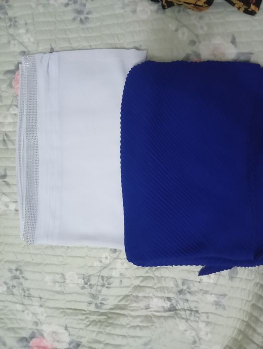 Roʻmollar sotiladi yengi