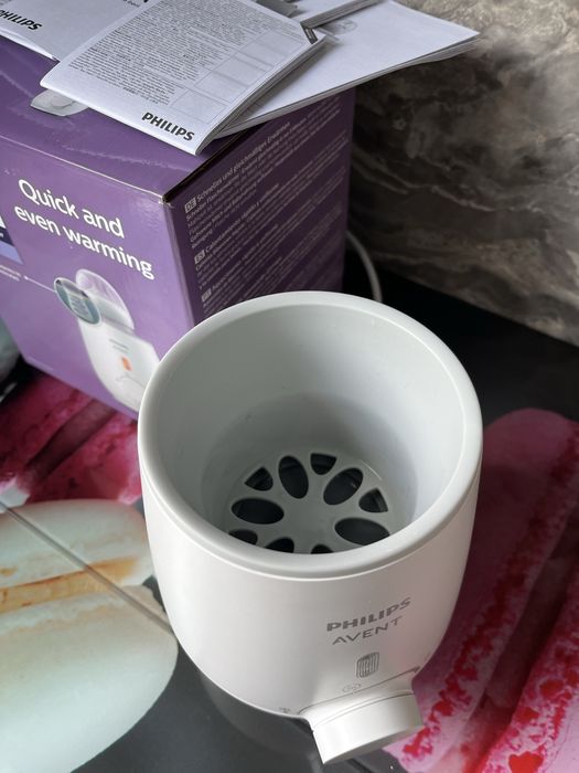 Philips Avent Premium Fast Bottle Warmer (модел SCF358), уред за бързо и равномерно затопляне на бебешка храна и мляко