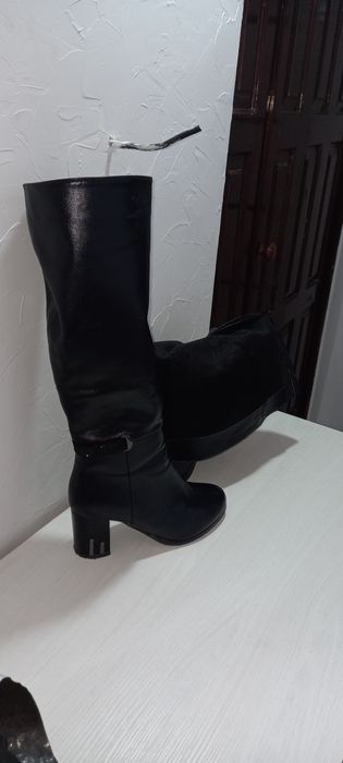 Сапоги осень. кожа.