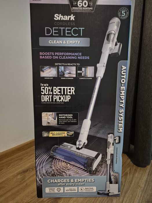 Aspirator Shark fără fir
