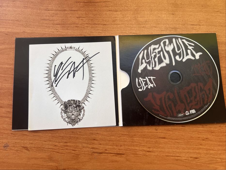 Yeat LyfeStyle CD + карта с автограф