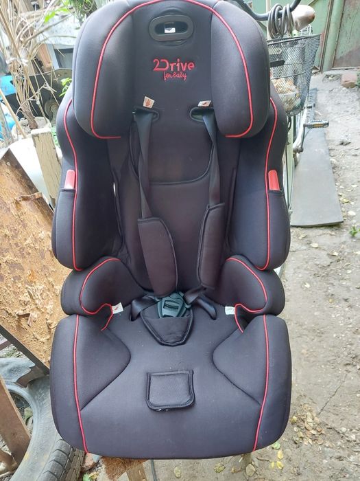 Scaun auto pentru copii