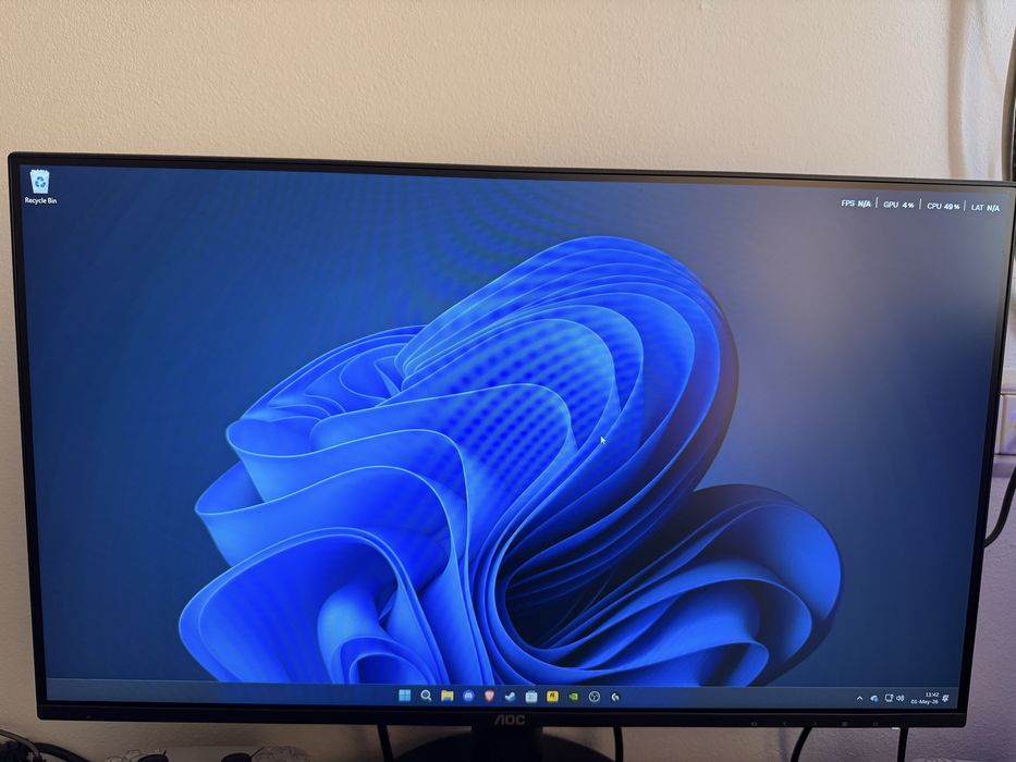 Vand  PC , RTX4060 I512400F + monitor AOC 100hz + periferice