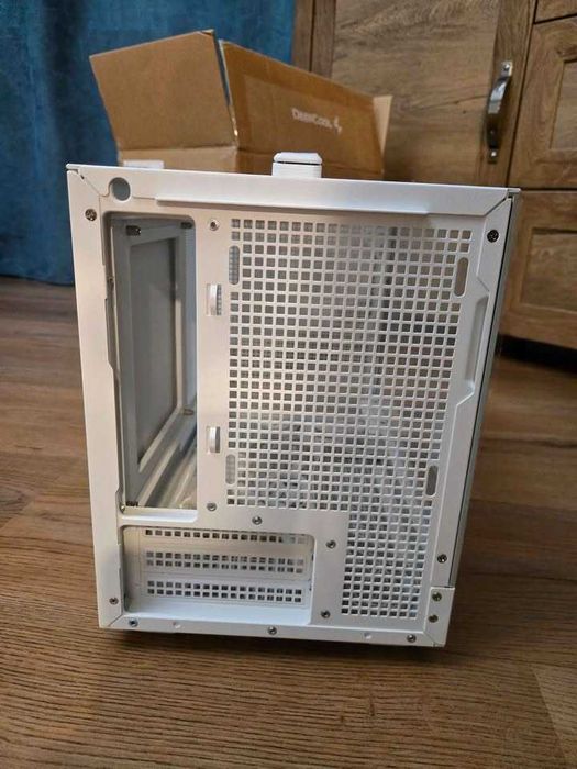 Carcasă PC DEEPCOOL CH160 White