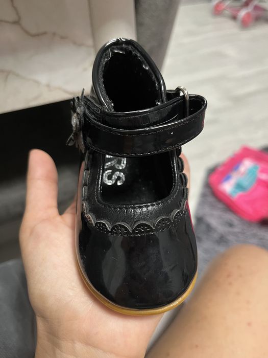 Лот бебешки обувки 18-20 размер 2+1 ПОДАРЪК