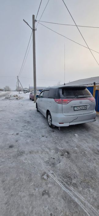Toyota estima 2008