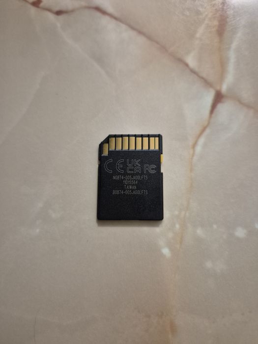 Vând card de memorie Kingston 128 GB