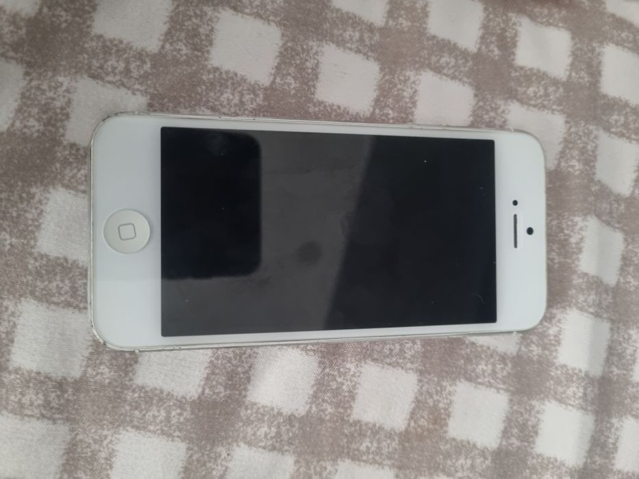 Telefoane piesee