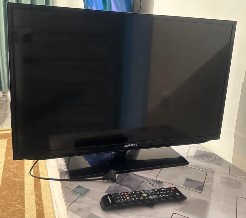 Телевизор Samsung smart tv