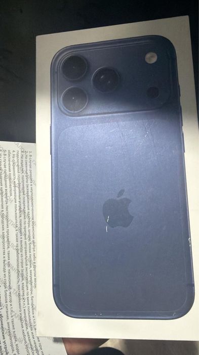 Iphone 17pro на гарантий