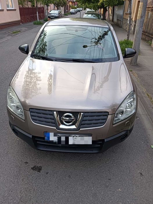 De vânzare - Nissan Qashqai 1.6 benzină 4500 euro(negociabil)