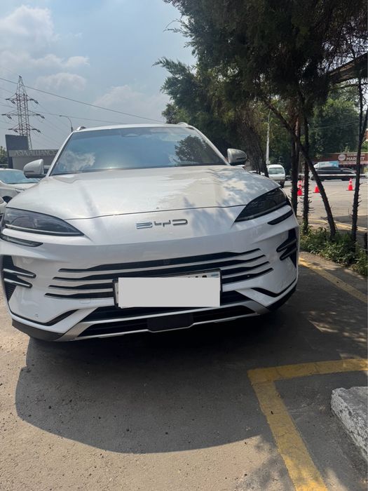 BYD чтмпон гибрить  150 Холати идял