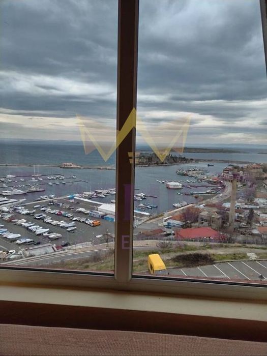 Продава се Двустаен апартамент в Созопол - 70 кв.м за 1130 €/кв.м - Снимка #4