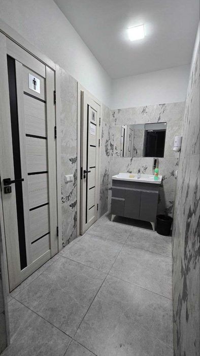 Сдается офисное помещение в бизнес центре на 2 и 3 этаже