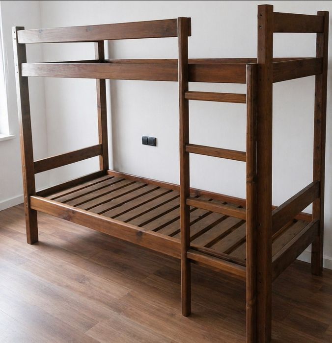 Продам двухярусную кровать