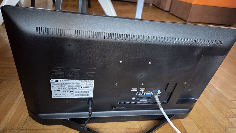 Televizor Philips 24" Full HD 24PFT4022/12
