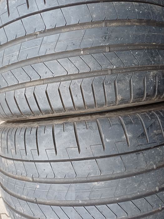 Гуми 285/35/20 Пирели