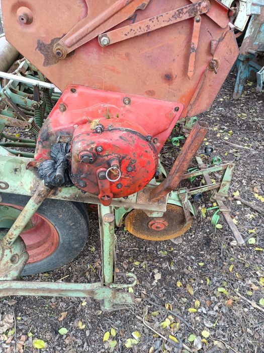 Grebla paianjen  și semănătoare păioase pe discurila schimb cu animale