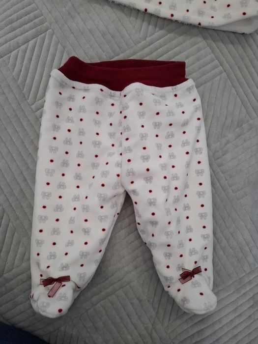 Продам костюмчик