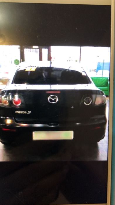 Автомобиль mazda 3