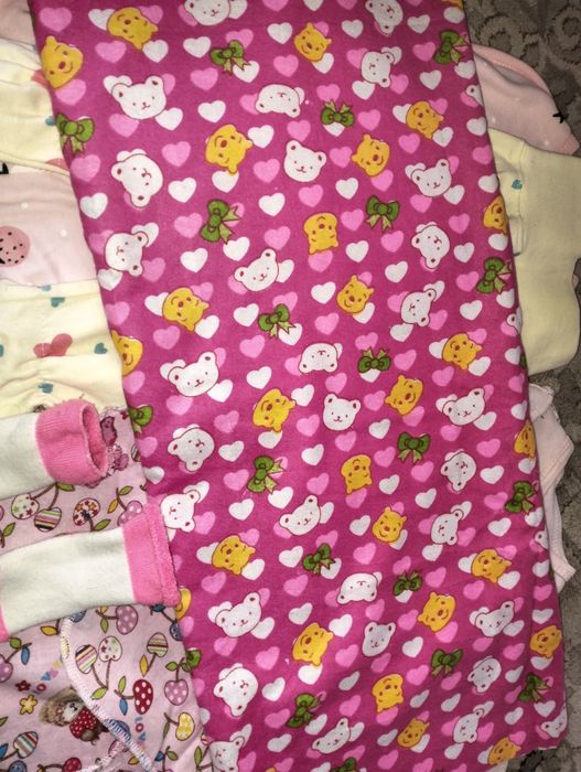 Пелёнка,кокон, ползунки,распашонки девочке