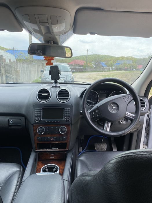 Mercedes meleu. De vînzre adus din Angliea