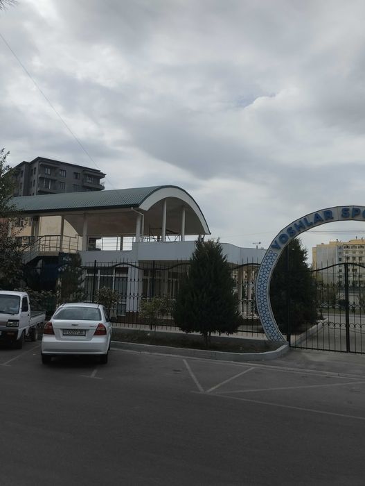 3 xonali kvartira sotiladi. Sergeli 6